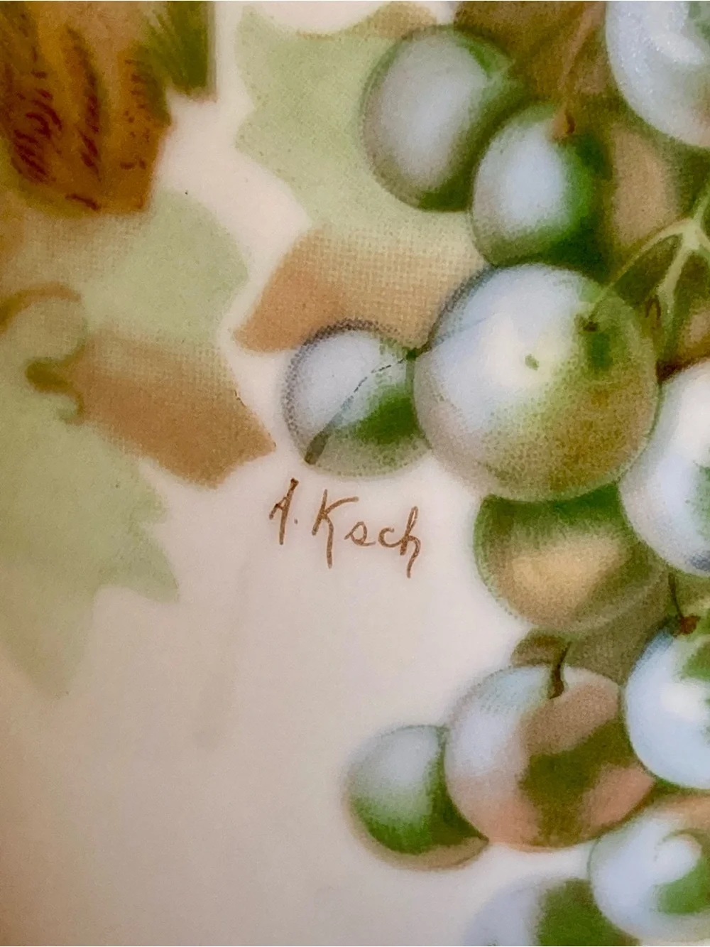 Bavaria A.C. Grape Motif Vase 8.5” Tall A Koch Signed - Picture 6 of 14